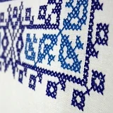 Krojová košeľa GEJZA zdobená krížikovou výšivkou - detail výšivky
